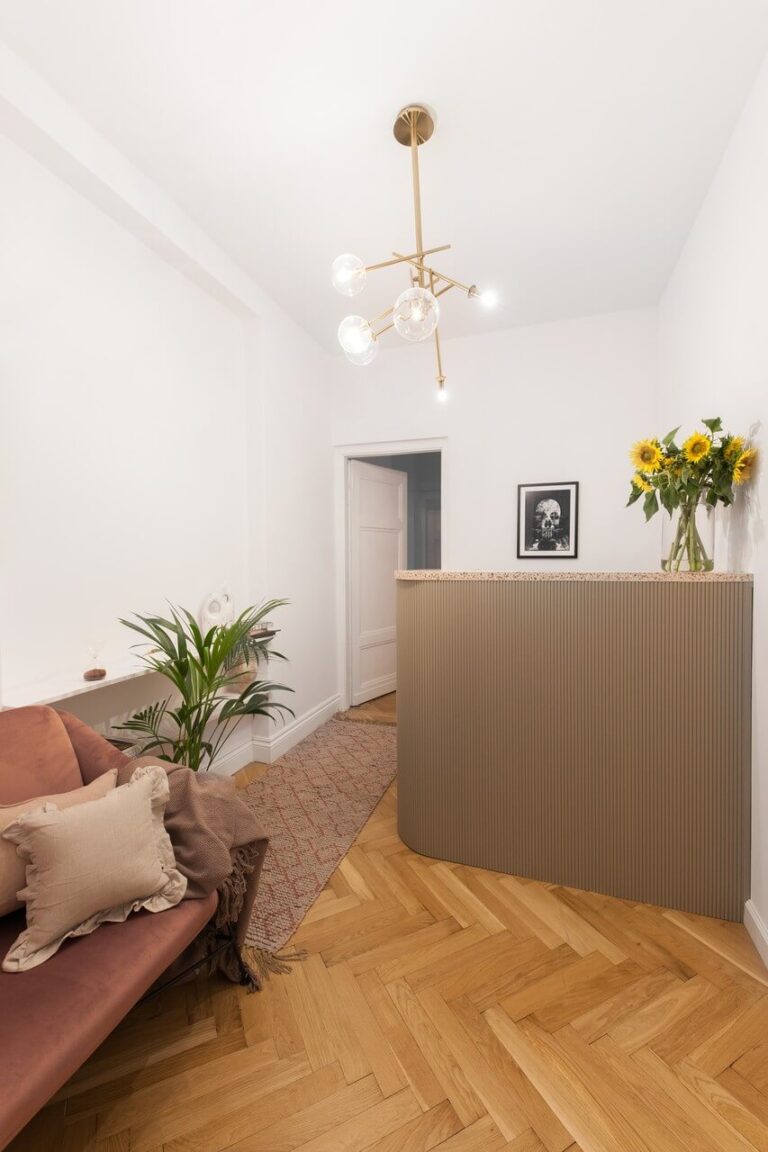 eleganckie-wnetrza-kancelarii-prawnej-przy-mokotowskiej-51_53-w-warszawie-projekt-monika-michalowska-i-kamila-palmowska-plndesign-10